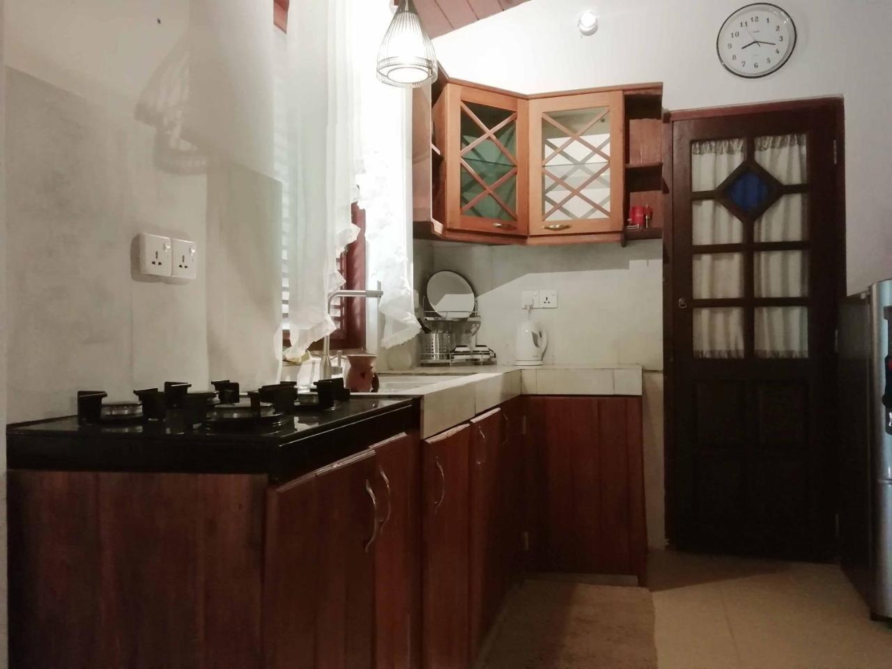 הוילה נוגגודה Mitrayu מראה חיצוני תמונה